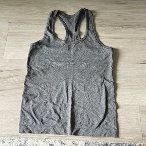 Workout tank lululemon